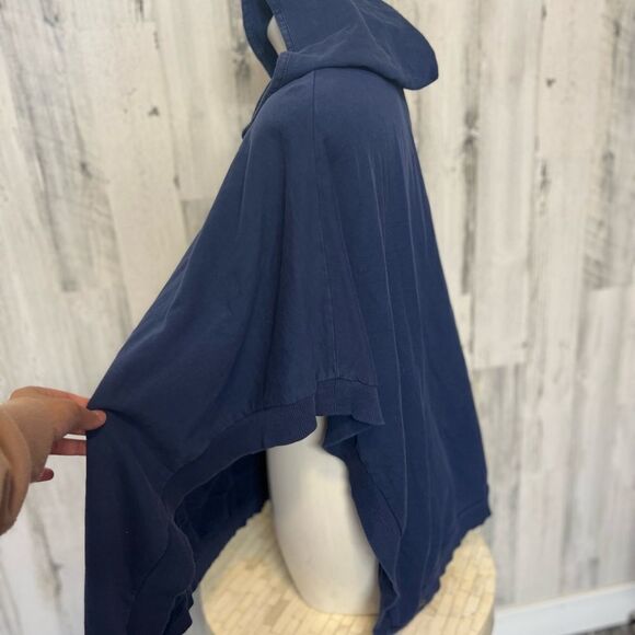 Women's Navy Blue Hooded Sweater - Picture 3 of 8